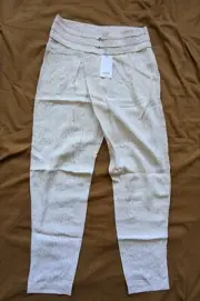 Seed Heritage Dressy Pants Size 8 Summer stylish White And cream Leopard print