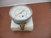 MARSH INSTRUMENT~J4326 PRESSURE GAUGE~2.5" 1/8" NPT 30" Hg- 400 PSI & kPa~NIB