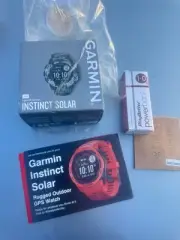 Garmin Instinct Solar GPS Smartwatch - Graphite Camo