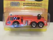 1991 Matchbox Extending Ladder Fire Engine MB18 #4 Die-Cast Metal