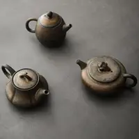 在飛比找ETMall東森購物網優惠-復古粗陶窯變大號鎏金鐵銹釉茶壺