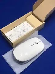White/Silver Wireless Mouse