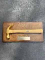 STANLEY TOOLS SALESMAN OLD GOLD PLATED HAMMER TOOL AWARD PLAQUE MINT