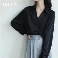 在飛比找蝦皮商城優惠-Ielgy 女士雪紡黑色寬鬆修身 V 領襯衫