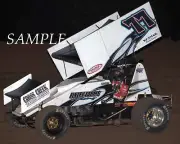 KYLE LARSON #77 FINLEY FARMS SPRINT CAR ON TRACK 8X10 GLOSSY PHOTO #D1