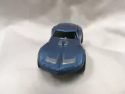 Johnny Lightning 1965 Corvette Mako Shark
