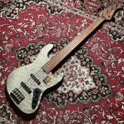 Bacchus WL5 QM AC RSM M Actual image 4.63kg 5 string electric bass