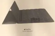 NEW Ipad Pro 10.5 inches Smart Key