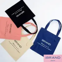 在飛比找momo購物網優惠-【iBrand】品牌小文青帆布萬用側背包(多色任選)