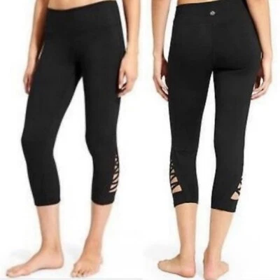NWT ATHLETA Chaturanga $69 Black Capri Criss Cross Leggings Pants Size 2XSmall