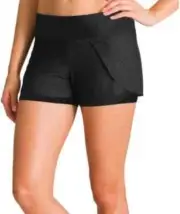 Women L NWT New Athleta Prisma 2 n 1 Shorts Yoga Casual Walking Zip Pocket Black