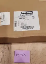 Miele Ovens Middle View Screen 6 890 050 6890050