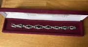 VINTAGE JACQUELINE KENNEDY SILVER TONE FAUX EMERALD CRYSTAL BRACELET NEW IN BOX