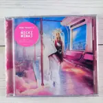 NICKI MINAJ 粉紅色星期五 2 CD 專輯 C19 M22