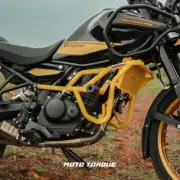 "Crash Engine Guard with Slider, Yellow" Fit for Royal Enfield New Himalayan 450 (for: Royal Enfield)