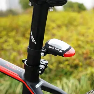 自行車尾燈山地車led警示燈太陽能尾燈騎行裝備