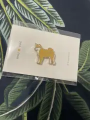 loverly bones Dog pin badge freepost acc249