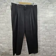 NWT Mens Dockers Best Press Signature Khaki Classic Fit Pleated Pants 36/30