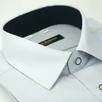 在飛比找momo購物網優惠-【金安德森】白色黑繞領特殊釦吸排窄版長袖襯衫-fast