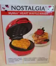 Nostalgia Mymini Heart Waffle Maker 5"