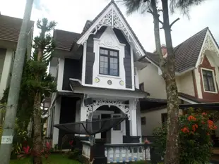 玫瑰城市花園別墅Villa Kota Bunga Mawar