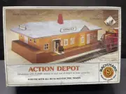 HO Scale Bachmann Action Depot Springfield Train Model Accessories