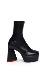 [Lamoda] Walk On By Ankle Boots