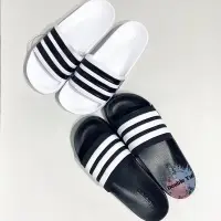 在飛比找蝦皮購物優惠-DY• ADIDAS ADILETTE CLOUDFOAM 