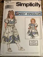 DAISY KINGDOM-SIMPLICITY #8554 - GIRLS & 18" DOLL DRESS PATTERN 7-12 FF