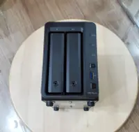 在飛比找露天拍賣優惠-【免運】二手極新超美品 群暉 Synology DS716+