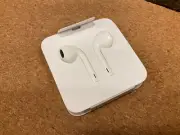 Original Apple iPhone EarPods Lightning Headset Earbuds Wired Headphones New