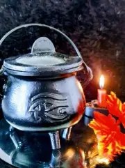 Cast Iron Cauldron. Wicca. Witchcraft