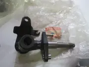 Suzuki LT80 1987-06 oem R/H steering knuckle p.n 51230-40B00