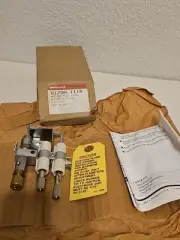 Honeywell Natural Gas Pilot Burner Q179A 1118