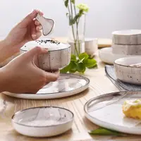 在飛比找ETMall東森購物網優惠-手繪灰色星斑陶瓷盤日式家用菜盤子西餐平盤沙拉碗米飯碗湯碗面碗