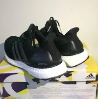 在飛比找Yahoo!奇摩拍賣優惠-Adidas Ultra Boost 黑白奥利奥跑步鞋 S7