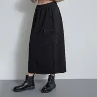 在飛比找momo購物網優惠-【Line-up wears】厚磅空氣棉口袋休閒裙(工裝裙 