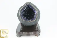 在飛比找Yahoo!奇摩拍賣優惠-烏拉圭紫水晶洞  淨重:4.7kg 洞深:9cm【吉祥水晶專