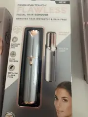 FINISHING TOUCH FLAWLESS Brows, 18K Gold Plated NEW Light Up Battery Included