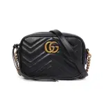 【GUCCI 古馳】GG MARMONT MINI 迷你 皮革 山形紋 肩背包 斜背包 相機包 黑色 18公分 448065