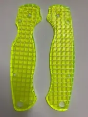 1 Pair Fluorescent Green Hand Thunder Pattern Acrylic Scales for Spyderco C81
