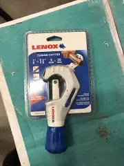 Lenox 21011 TC138 Professional Tubing Cutter 1/8" - 1-3/8"