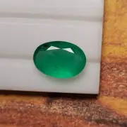 Natural Emerald Oval Cut 2.96 Carat Green Loose Oval Faceted Emerald gemstone