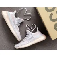 在飛比找蝦皮購物優惠-【貳伍壹.TC】Adidas Yeezy Boost 350