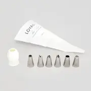 Loyal Cupcake Kit with 6pc Piping Tip Set, Coupler & Piping Bag