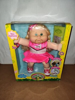CABBAGE PATCH KIDS DOLL 2016 UNOPENED BLONDE Green eyes Sylvia Roxie Aug 29 New