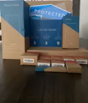 SimpliSafe Home Security System Bundle SSCS3- 14 pc