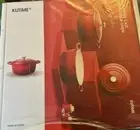 Kutime Enameled Cast Iron Dutch Oven - Cherry Red