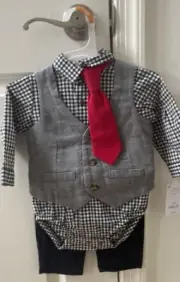 NEW CARTER'S JUST ONE YOU BABY BOY OUTFIT SIZE: 12 MONTHS