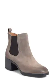 Comfortiva Hammond Water Resistant Bootie in Taupe at Nordstrom, Size 7